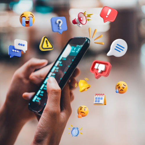 Pessoa frustrada olhando para muitas notificações no celular